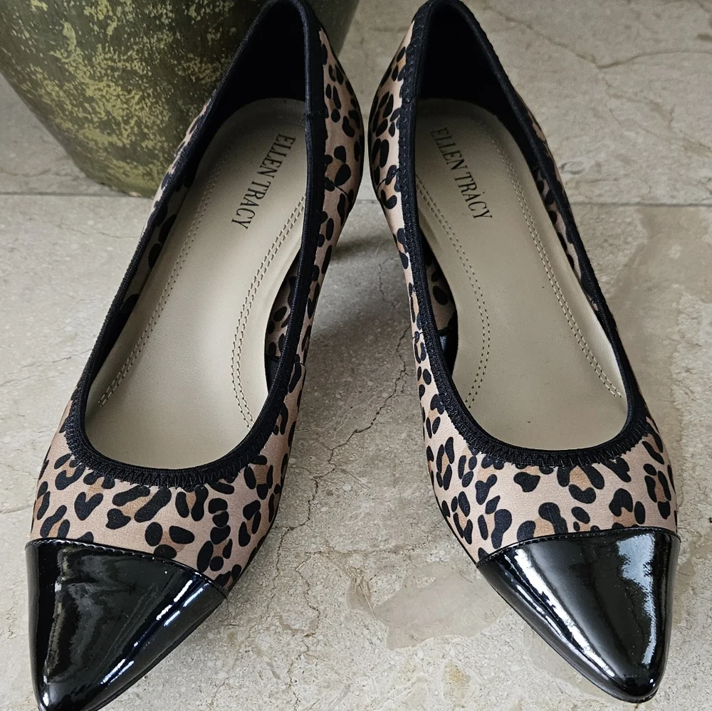 Ellen Tracy Pumps - Picture 1 of 6